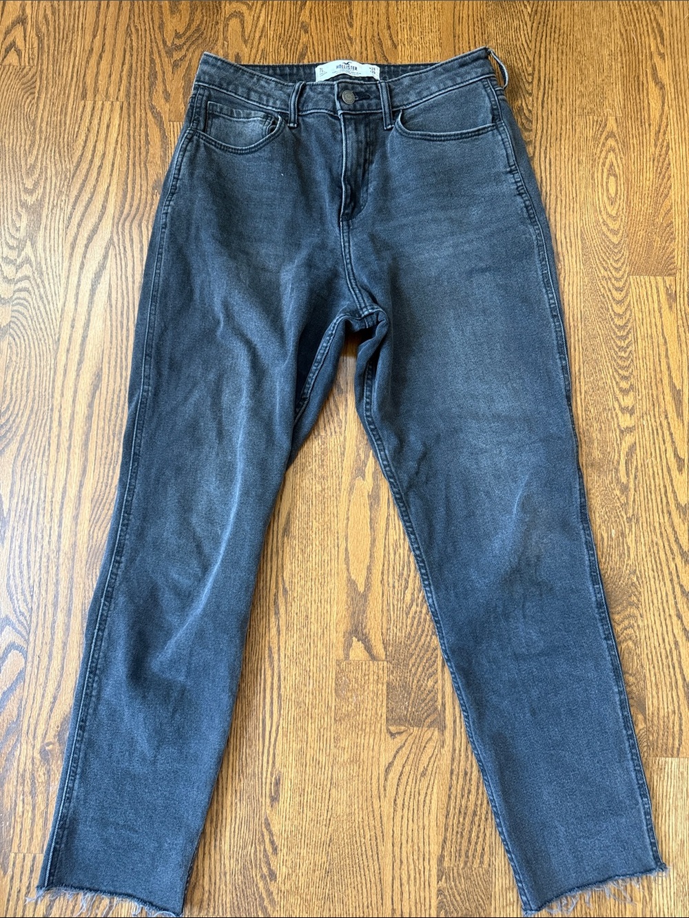 Hollister Women's High-Rise Black Wash Jeans